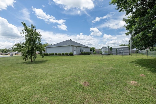 374 Meszaros Ct, Pea Ridge, AR 72751 - view of yard featuring an outdoor structure