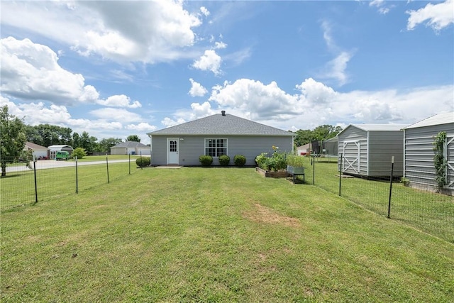 374 Meszaros Ct, Pea Ridge, AR 72751 - back of house featuring a shed