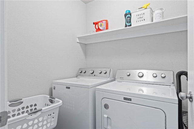 2586 Chittick St, Pea Ridge, AR 72751 - laundry area with washer and dryer