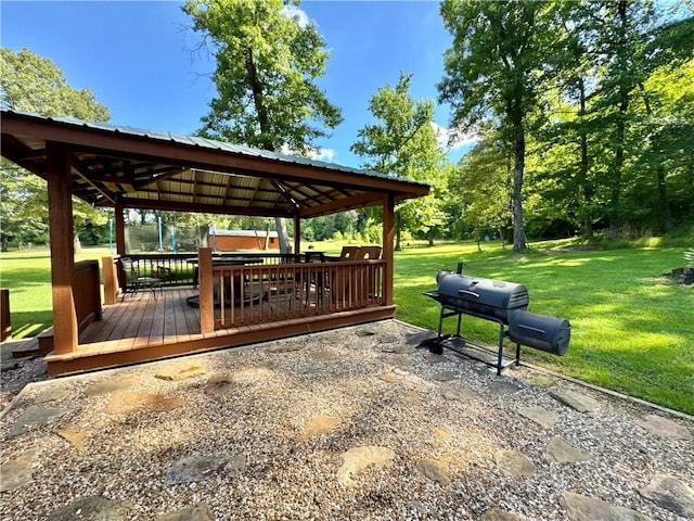 8500 Rock Creek Rd, Mulberry, AR 72947 - surrounding community with a gazebo and a yard