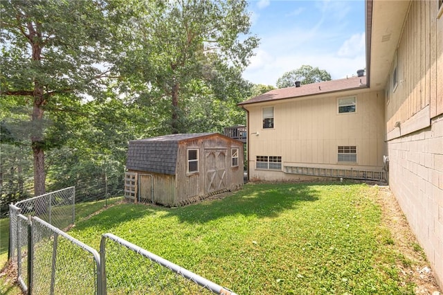 9382 Grimes Dr, Rogers, AR 72756 - view of yard with a storage unit