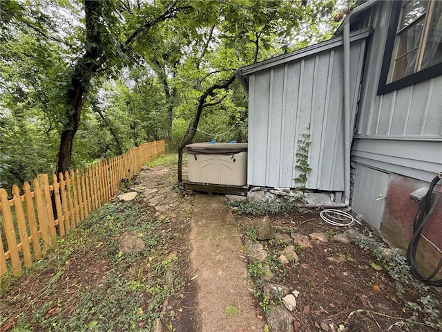 16 Nut St, Eureka Springs, AR 72632 - view of yard