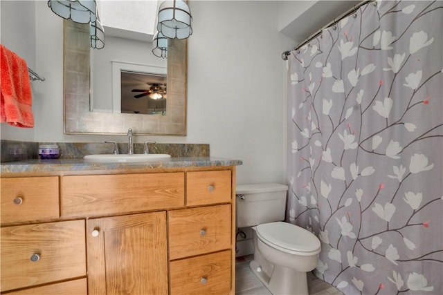 1018 N Canterbury Rd, Fayetteville, AR 72701 - bathroom featuring vanity and curtained shower