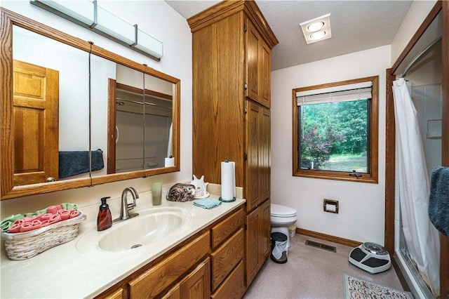 161 Hillcrest Rd, Eureka Springs, AR 72631 - full bathroom featuring vanity and a shower with shower curtain