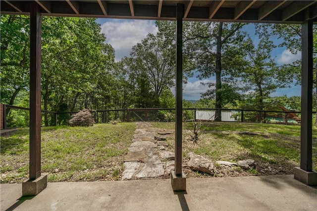 161 Hillcrest Rd, Eureka Springs, AR 72631 - fenced backyard with a patio area