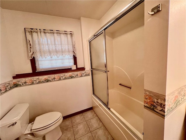 31 Table Rock Dr, Holiday Island, AR 72631 - full bath with enclosed tub / shower combo and tile patterned floors