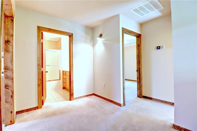 19135 Shoreline Way, Fayetteville, AR 72703 - hall featuring carpet flooring