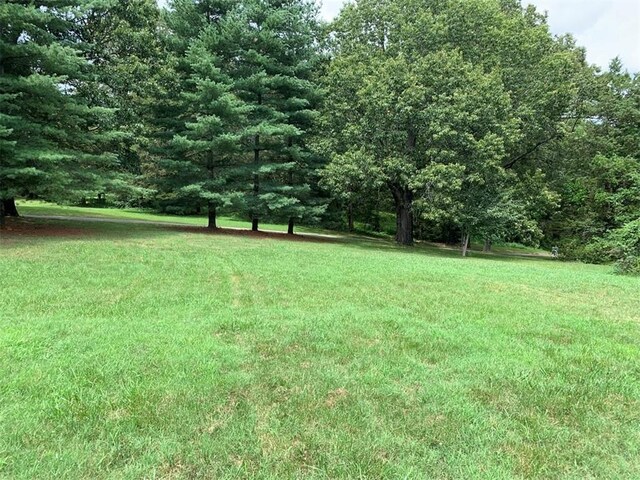 2 Meriwether Pond, Harrison, AR 72601