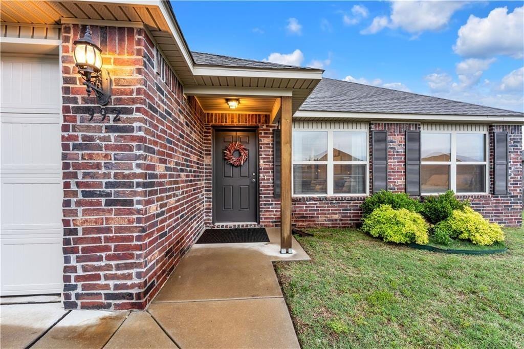 992 Maddy St, Elkins, AR 72727 - photo 2
