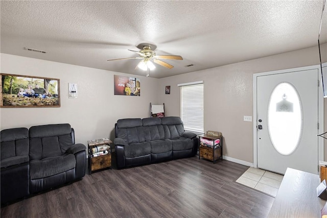 1085 Day Rd, Pottsville, AR 72858 - photo 6