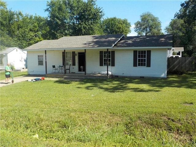 108 NE Boston St, Gravette, AR 72736 - photo 1