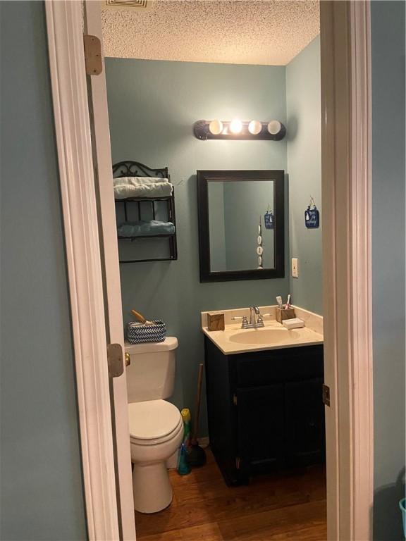 28 Clevedon Cir, Bella Vista, AR 72715 - photo 25