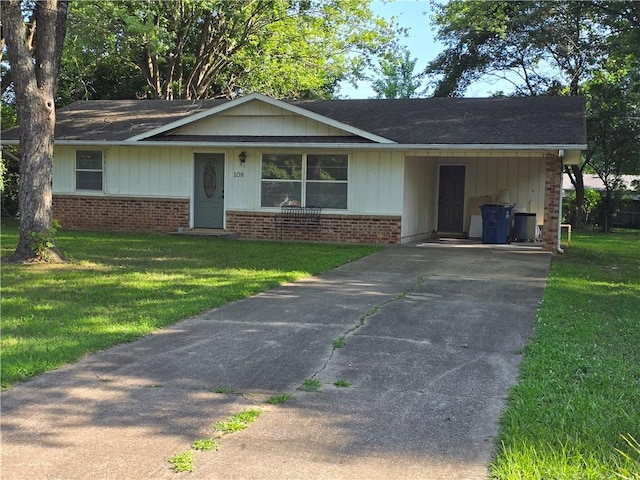 108 Henry Little Cir, Pea Ridge, AR 72751 - photo 1