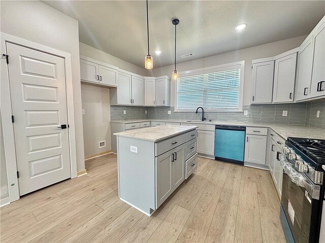 5909 SW Desert Ave, Bentonville, AR 72713