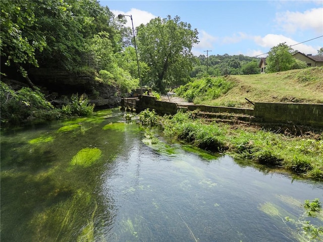 275 Devitos Loop, Harrison, AR 72601