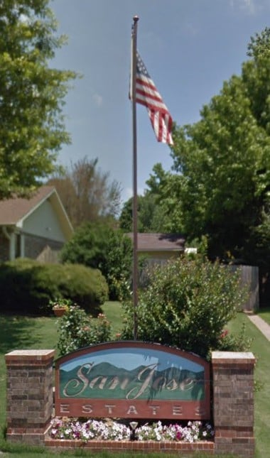 111 San Jose Dr, Springdale, AR 72764 - photo 2