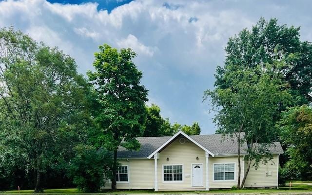 235 W 7th St, Fayetteville, AR 72701 - photo 2