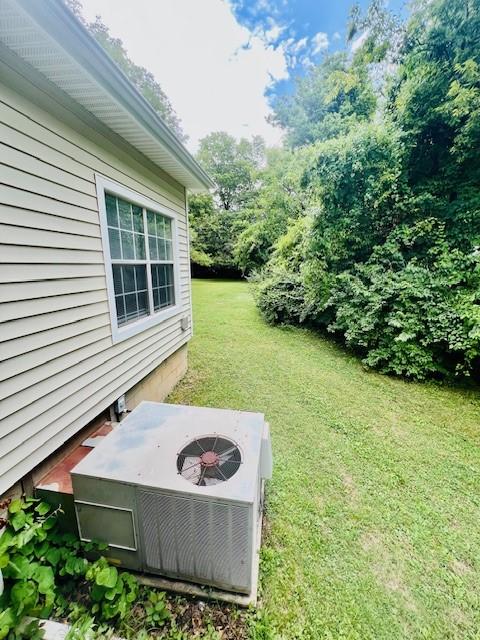 235 W 7th St, Fayetteville, AR 72701 - photo 29
