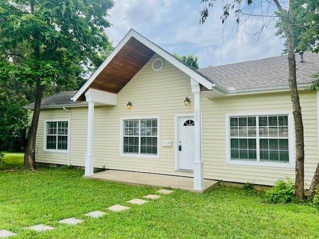 235 W 7th St, Fayetteville, AR 72701 - photo 32