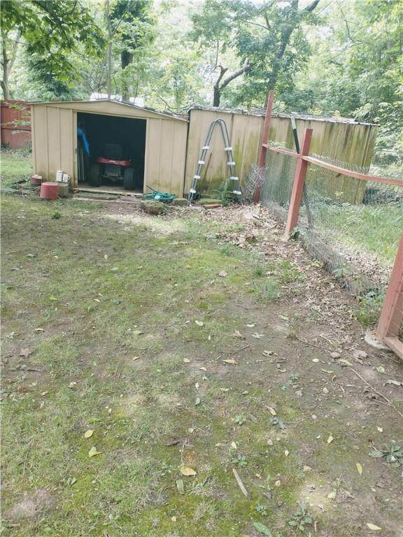 208 Academy Rd, Berryville, AR 72616 - photo 8