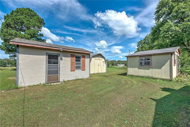 801 SW 2nd Ave, Gravette, AR 72736 - photo 29