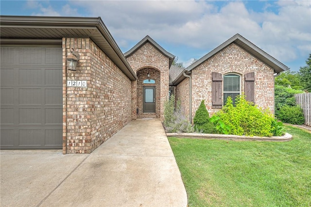1210 Bradley St, Centerton, AR 72719 - photo 2