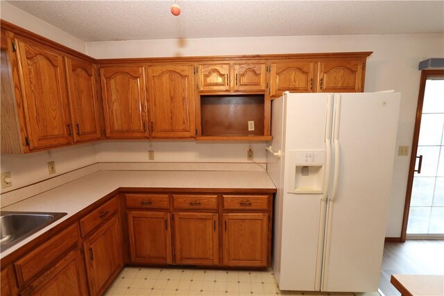1402 Sunshine Dr, Neosho, MO 64850 - photo 5