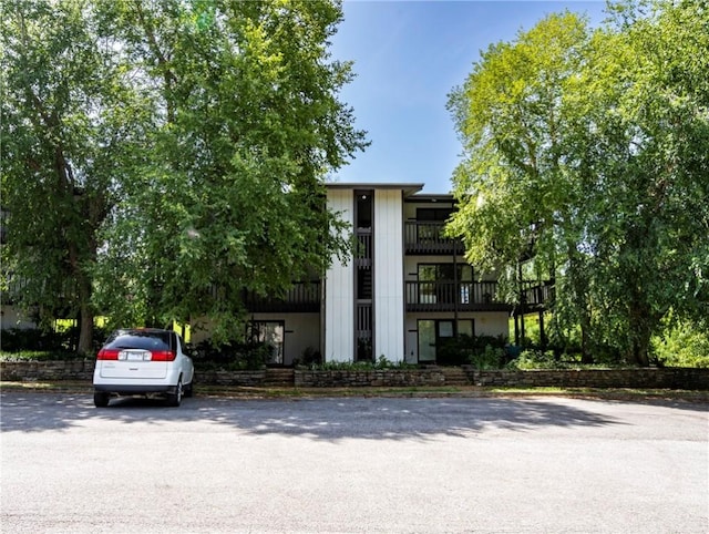 86 Hillside Dr Unit 13, Holiday Island, AR 72631 - photo 3