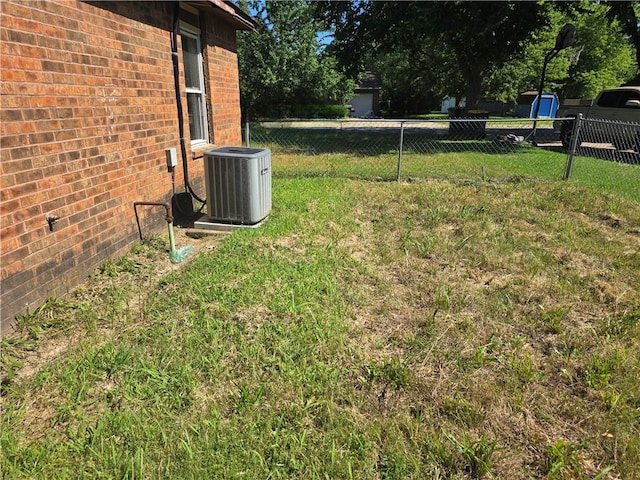 2511 N 4th St, Rogers, AR 72756 - photo 11