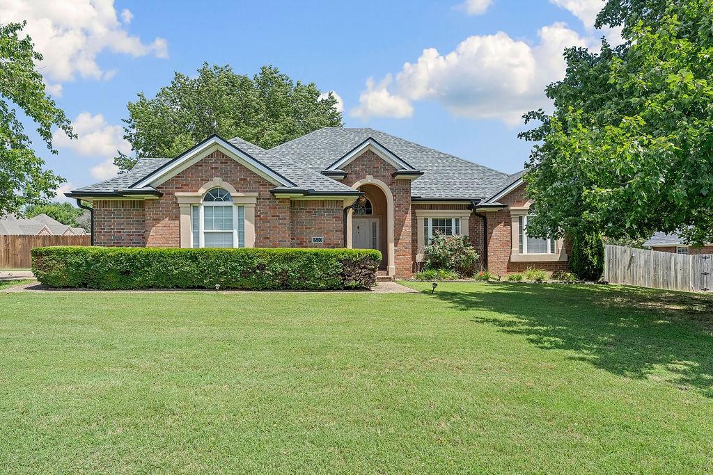 1800 E Brookhaven Dr, Fayetteville, AR 72703 - photo 1