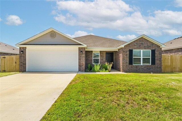 902 W Tanner Dr, Siloam Springs, AR 72761 - photo 1