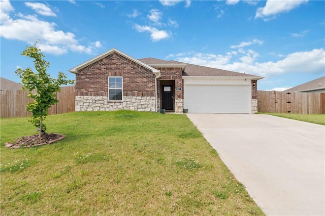 613 S Smith Ave, Gentry, AR 72734 - photo 1