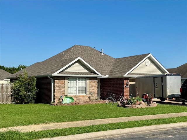 1562 Hutchinson St, Pea Ridge, AR 72751 - photo 1