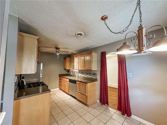 920 W Granite St, Siloam Springs, AR 72761 - photo 4