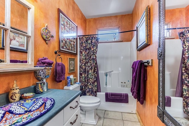 134 E Virginia Ave, La Veta, CO 81055 - full bathroom featuring toilet, tile patterned floors, shower / bathtub combination with curtain, and vanity