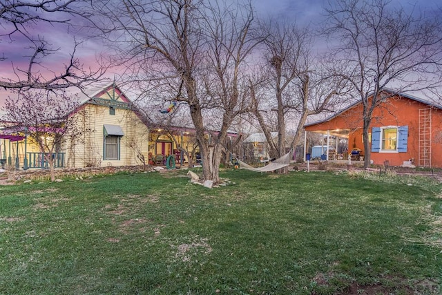 134 E Virginia Ave, La Veta, CO 81055 - view of yard at dusk