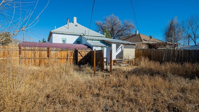 509 Walsen Ave, Walsenburg, CO 81089 - rear view of property featuring a fenced backyard