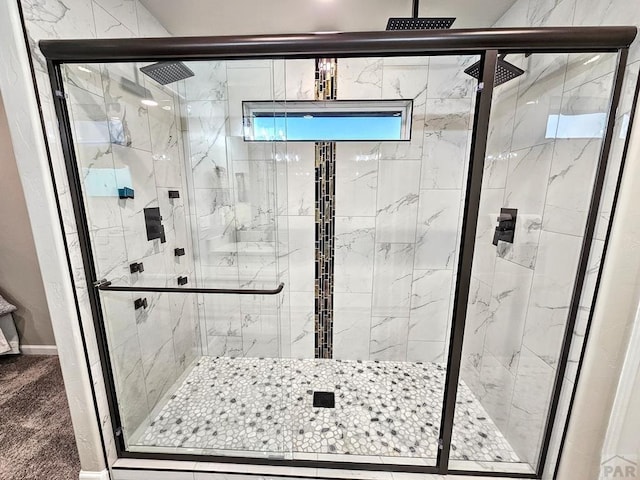 full bathroom featuring a stall shower