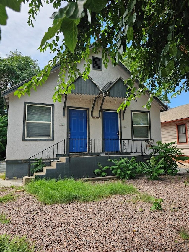 view of front of house with stucco siding