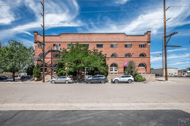 201 Lamkin St Unit 207, Pueblo, CO 81003 - view of building exterior