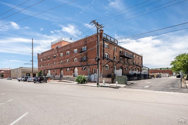 201 Lamkin St Unit 207, Pueblo, CO 81003 - view of building exterior