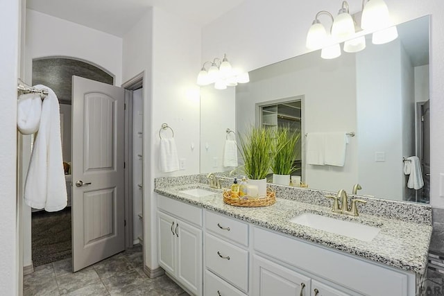 2221 Cliffmoor Ln, Pueblo, CO 81008 - bathroom featuring double vanity