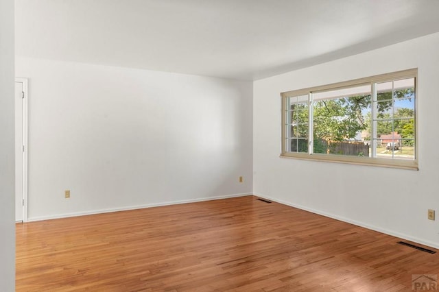 1827 Montezuma Dr, Colorado Springs, CO 80910 - photo 4