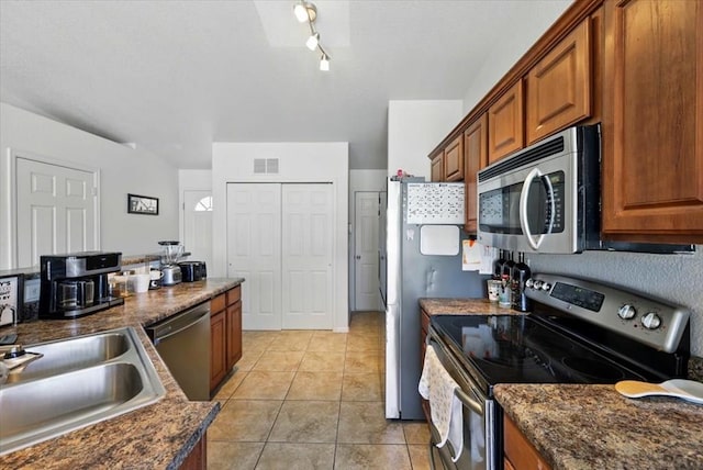 321 S Maher Dr, Pueblo West, CO 81007 - photo 9