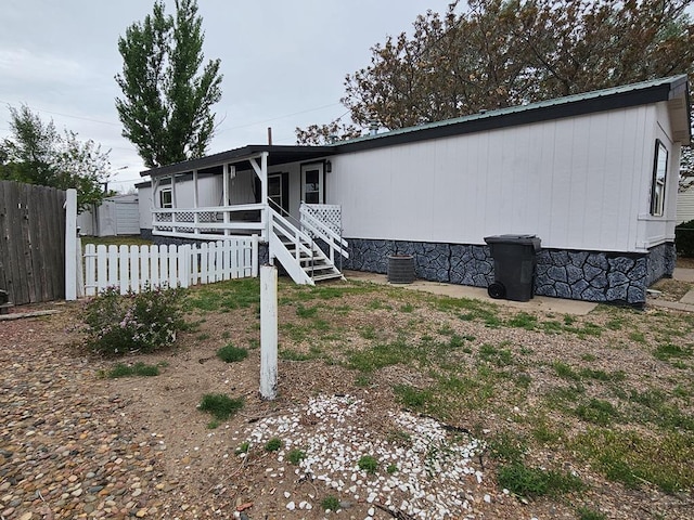504 E Cedar St, Lamar, CO 81052 - photo 1