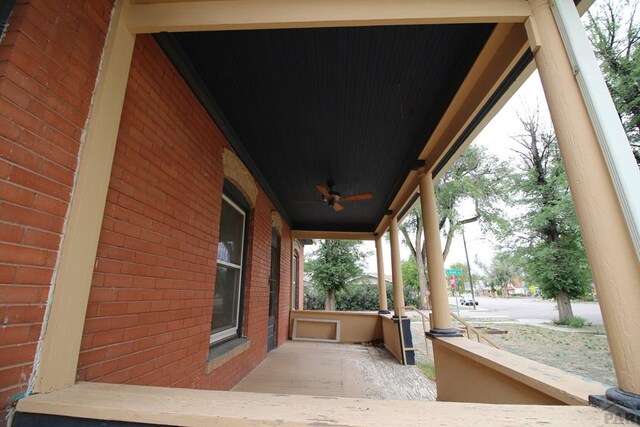 view of patio / terrace featuring a porch and a ceiling fan