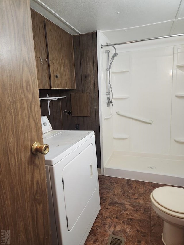 5000 Red Creek Springs Rd Unit 33, Pueblo, CO 81005 - laundry room with washer / dryer