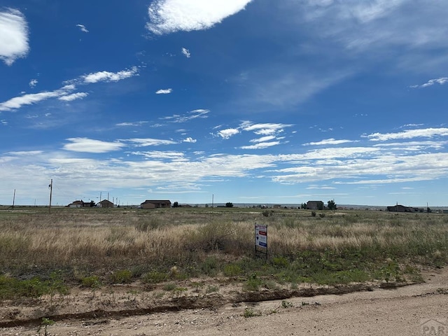 1620 N Calle Rosa Dr, Pueblo, CO 81007