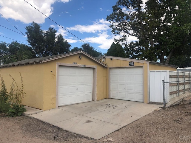 1905 E Evans Ave, Pueblo, CO 81004 - view of garage