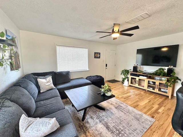 716 Quillian Ave, Pueblo, CO 81005 - photo 17